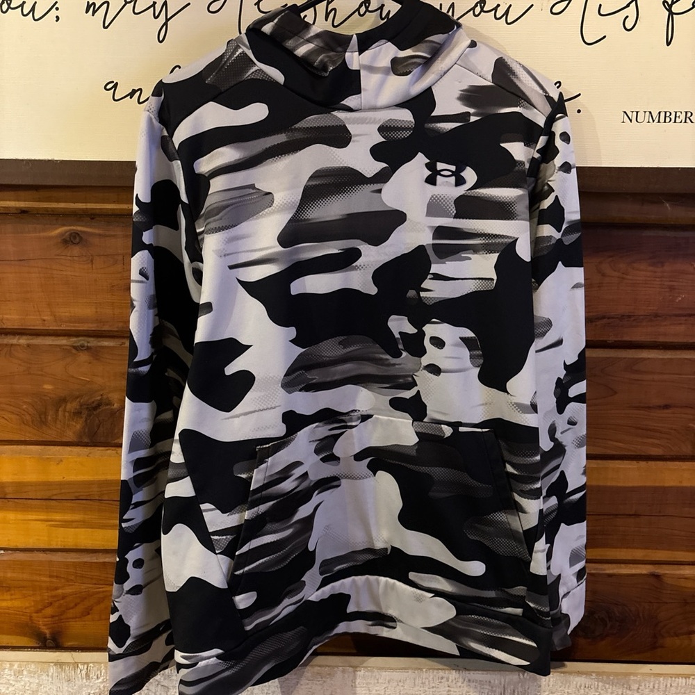 Under Armour Black and White Patterned Hoodie